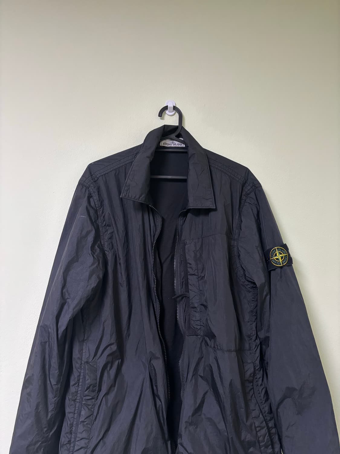 23FW 스톤아일랜드 크링클랩스 나일론 오버셔츠 자켓 상품이미지1