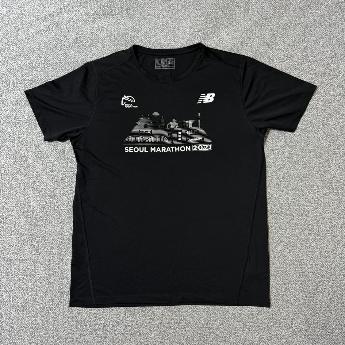 뉴발란스 서울 마라톤 기능성 반팔 상품이미지1