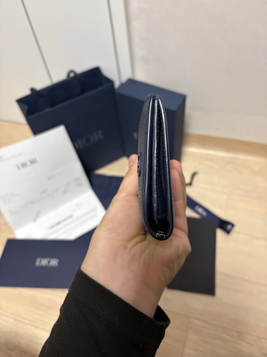 디올 cd로고 버티컬 장지갑 상품이미지9