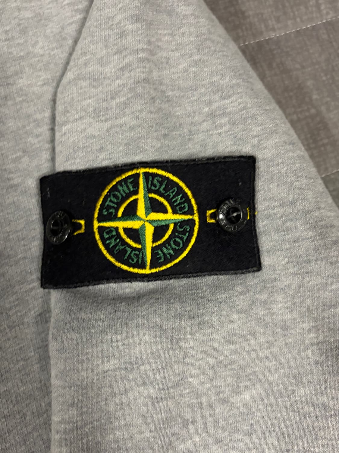 100%정품)스톤아일랜드 맨투맨 그레이 상품이미지2