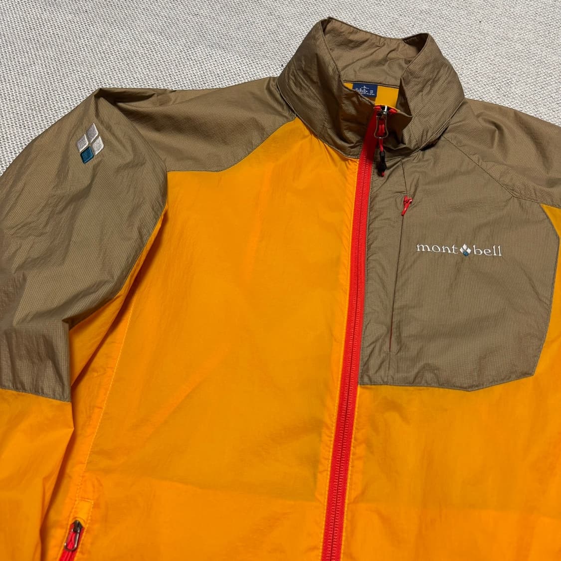 몽벨 초경량 바람막이 상품이미지3