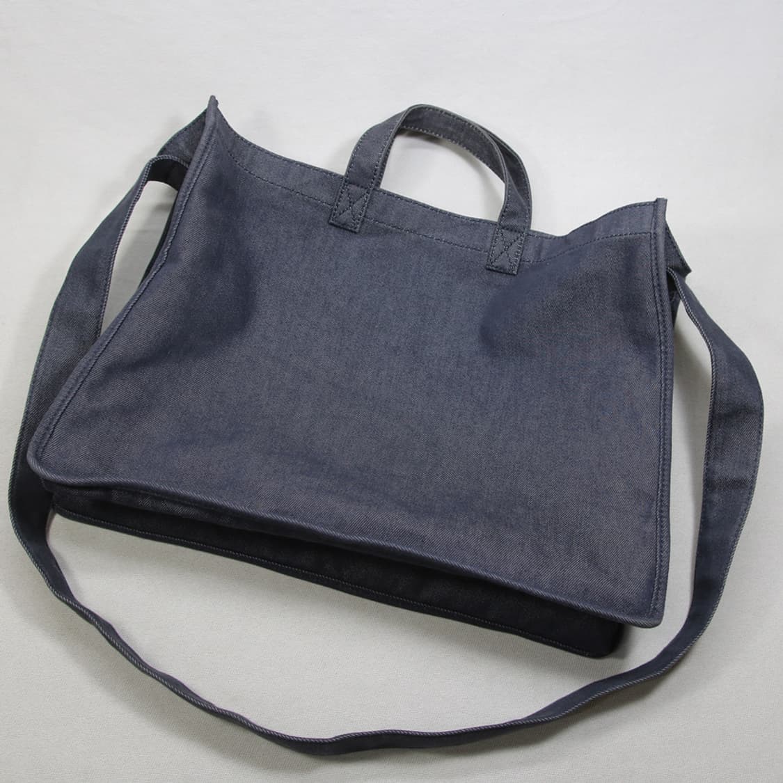Theory 데님 에코백  상품이미지4