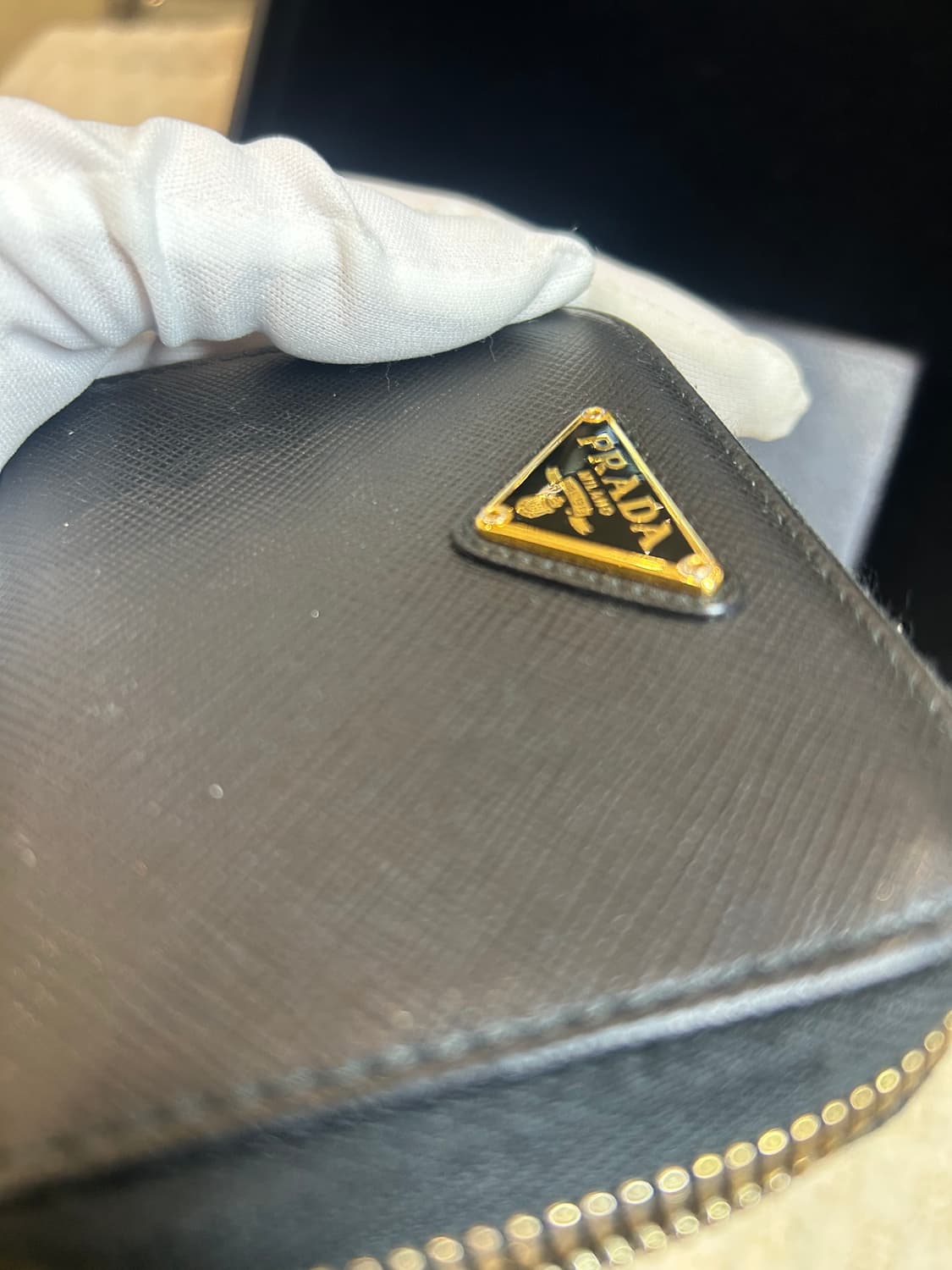 [정품/중고] 프라다 사피아노 동전 지갑 블랙 상품이미지1