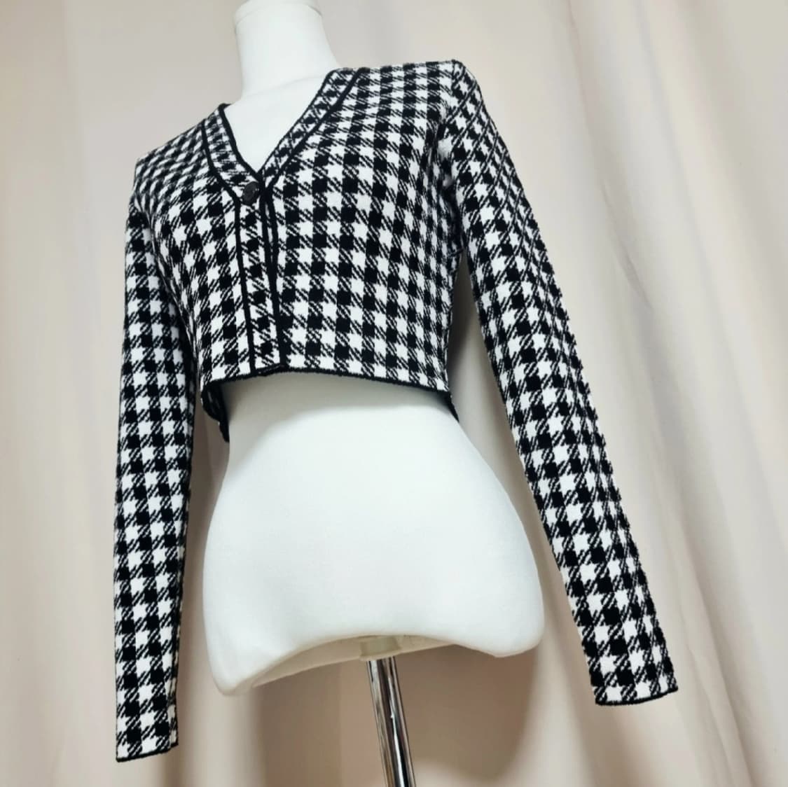 산드로 크롭 니트 가디건 24년템 (55/표기1) 1회착/상태최상 상품이미지6