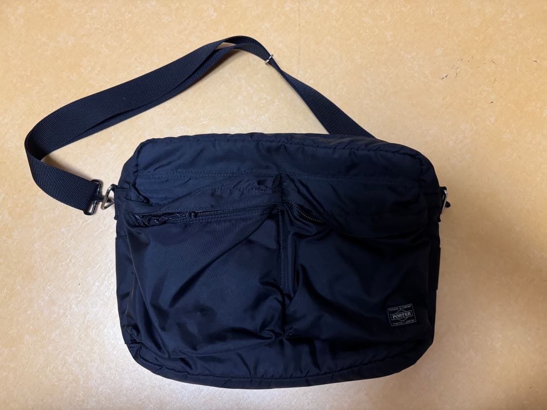 포터 포스 숄더백 라지 상품이미지1