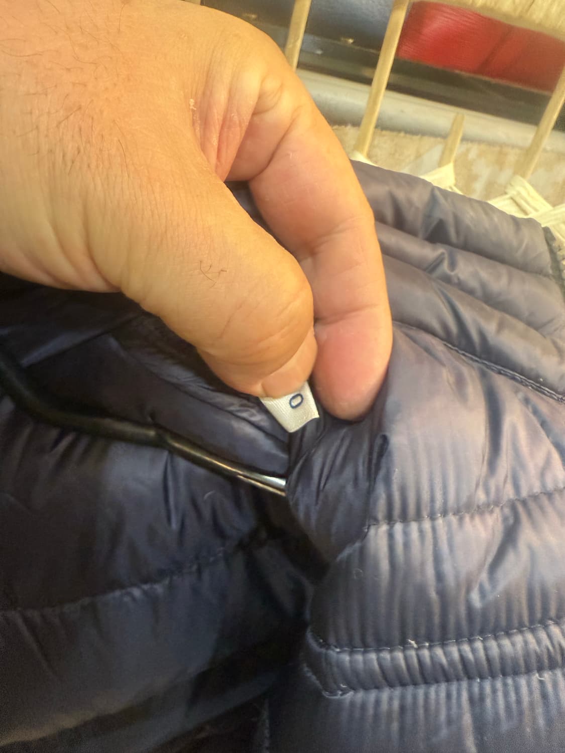 0/55 정품 몽클레어 발랑스 후드패딩 팝니다 상품이미지5