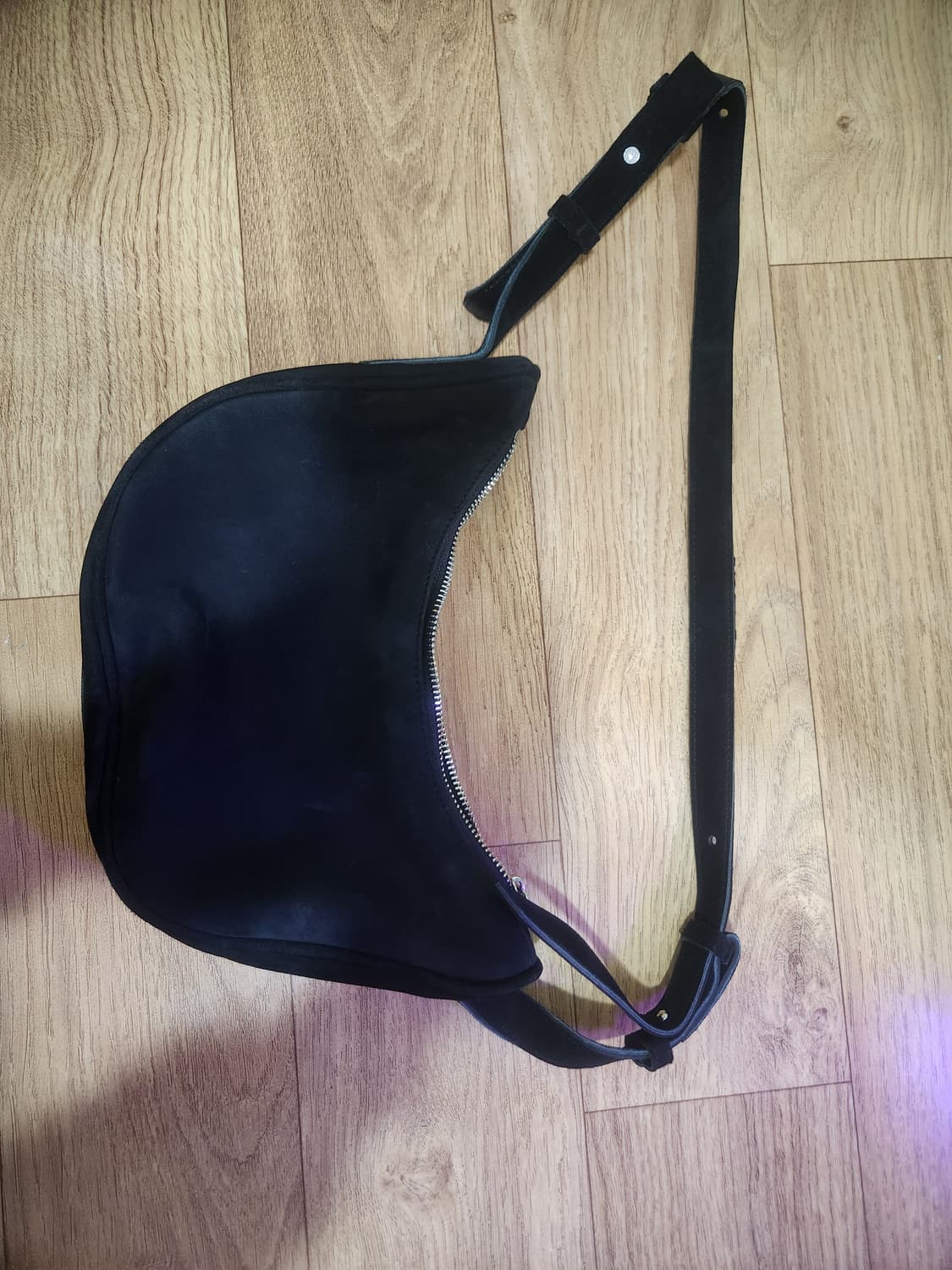 블랙 스웨이드 숄더백 상품이미지2