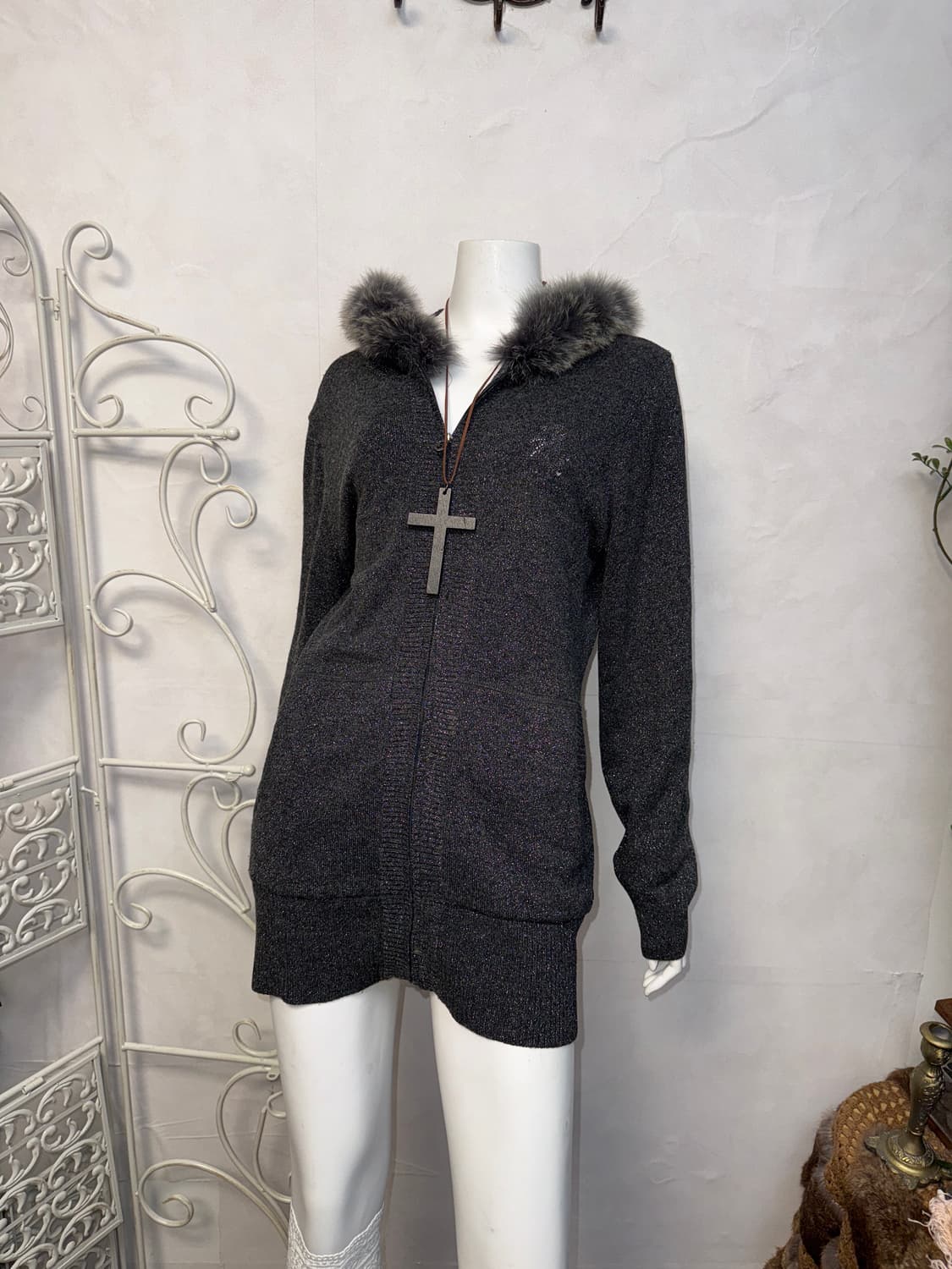Charcoal fox fur trimming two ways ops 상품이미지2