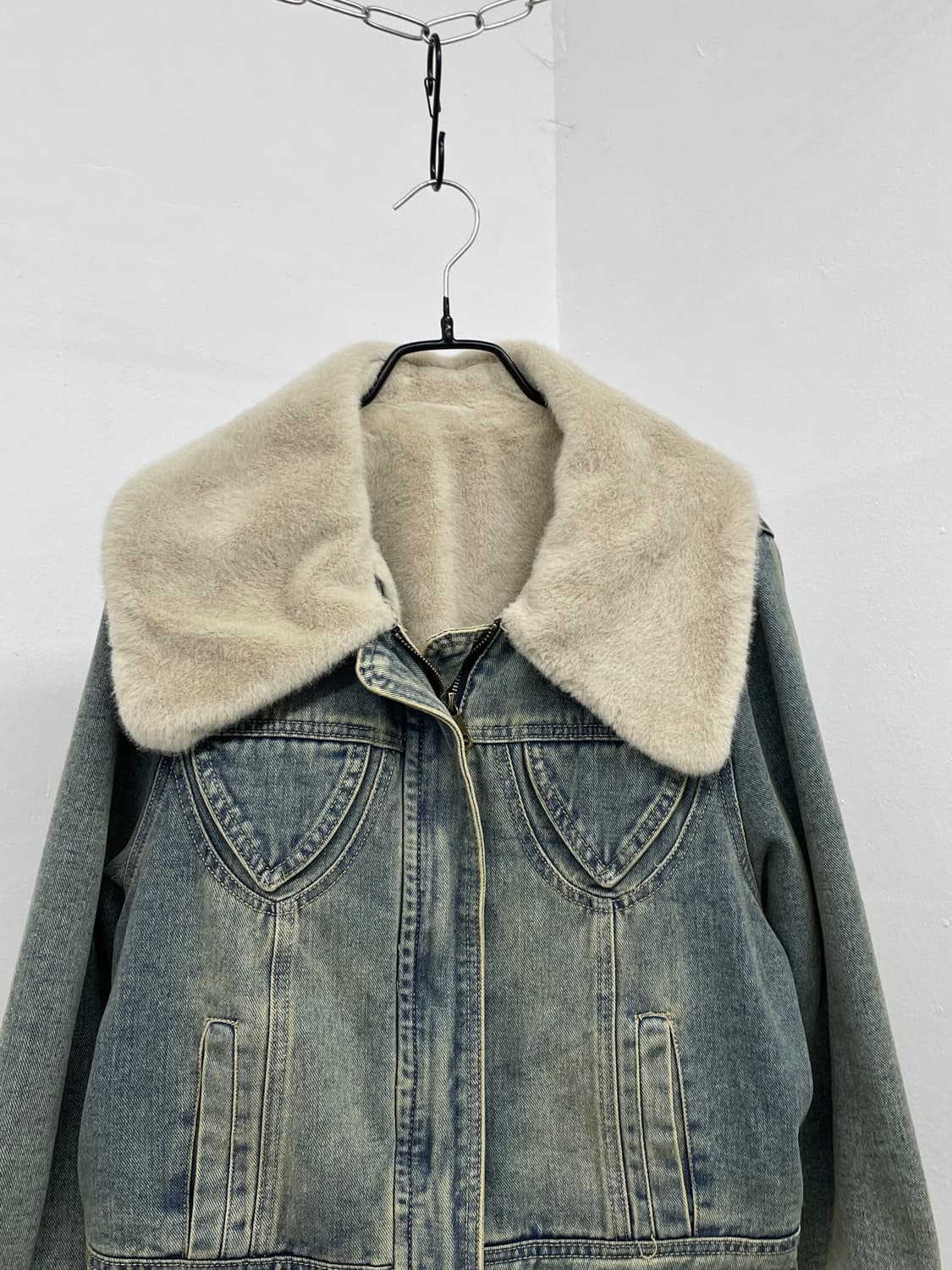 데님 퍼 절개 디테일 자켓  상품이미지5