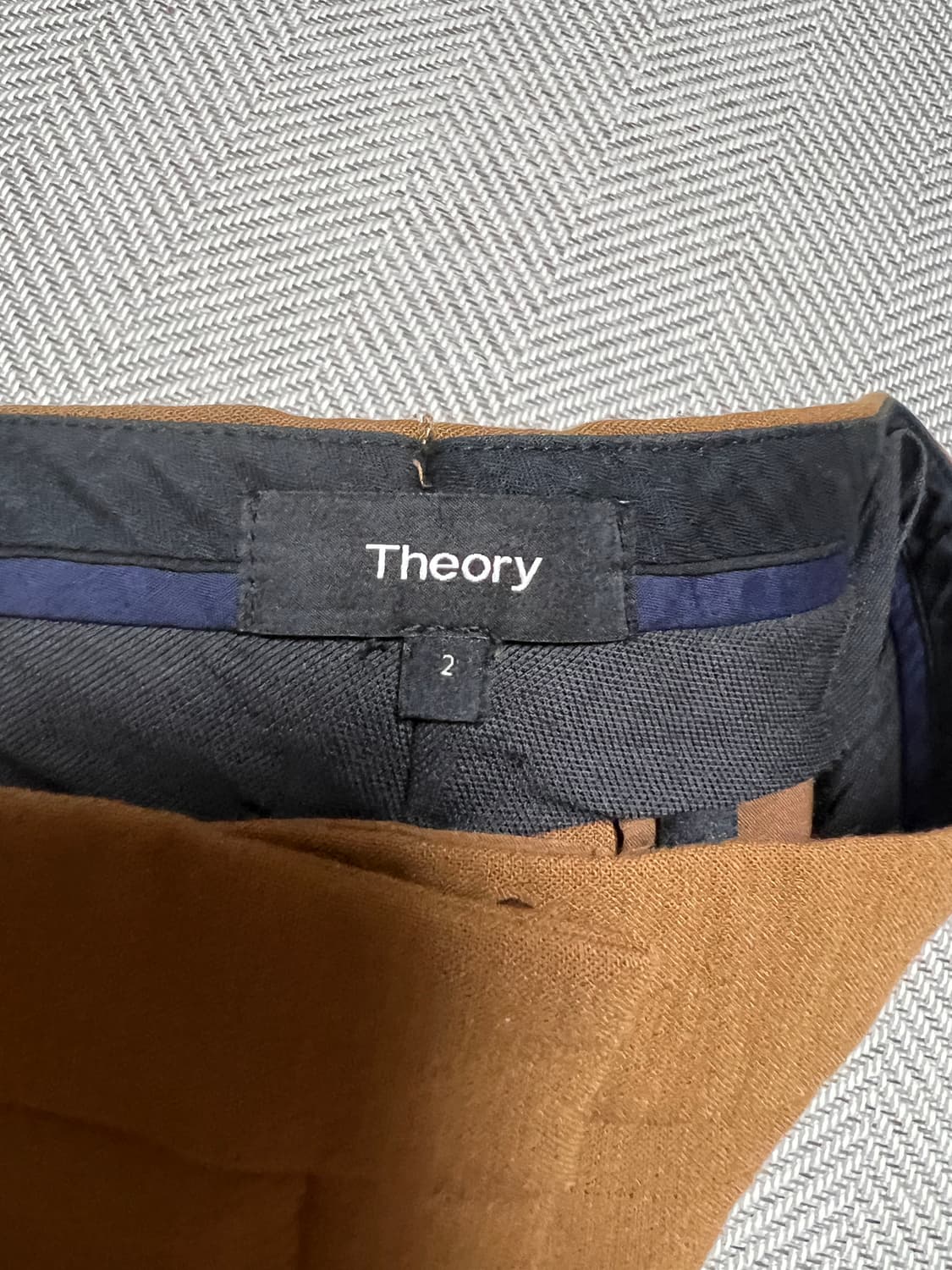 Theory 띠어리 부츠컷 브라운 팬츠 정품 상품이미지3
