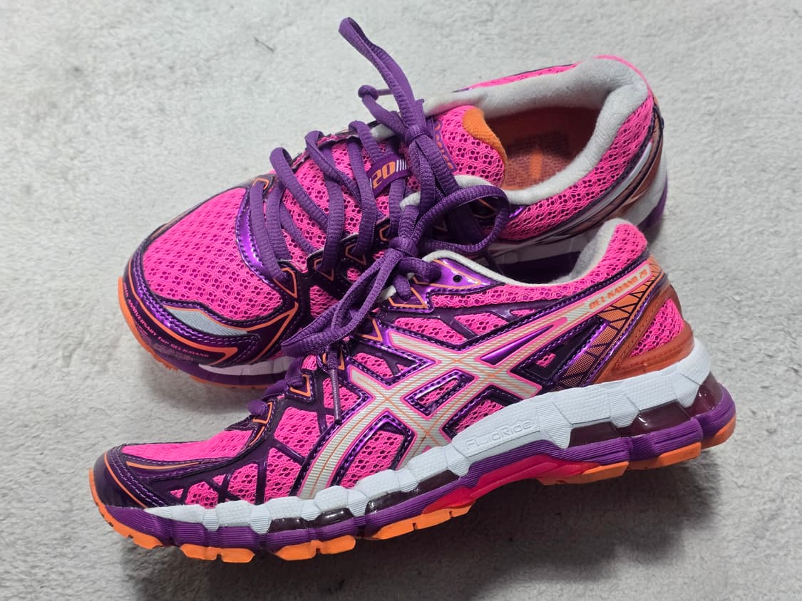 Asics 아식스 젤카야노 20 I.G.S 230사이즈 상품이미지1