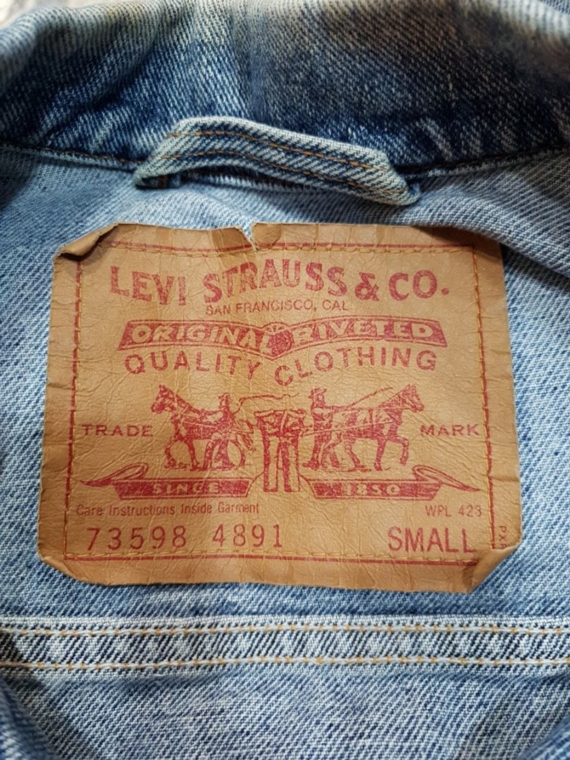 리바이스 90s 자수로고 트럭커 데님자켓 73598 usa

 상품이미지3