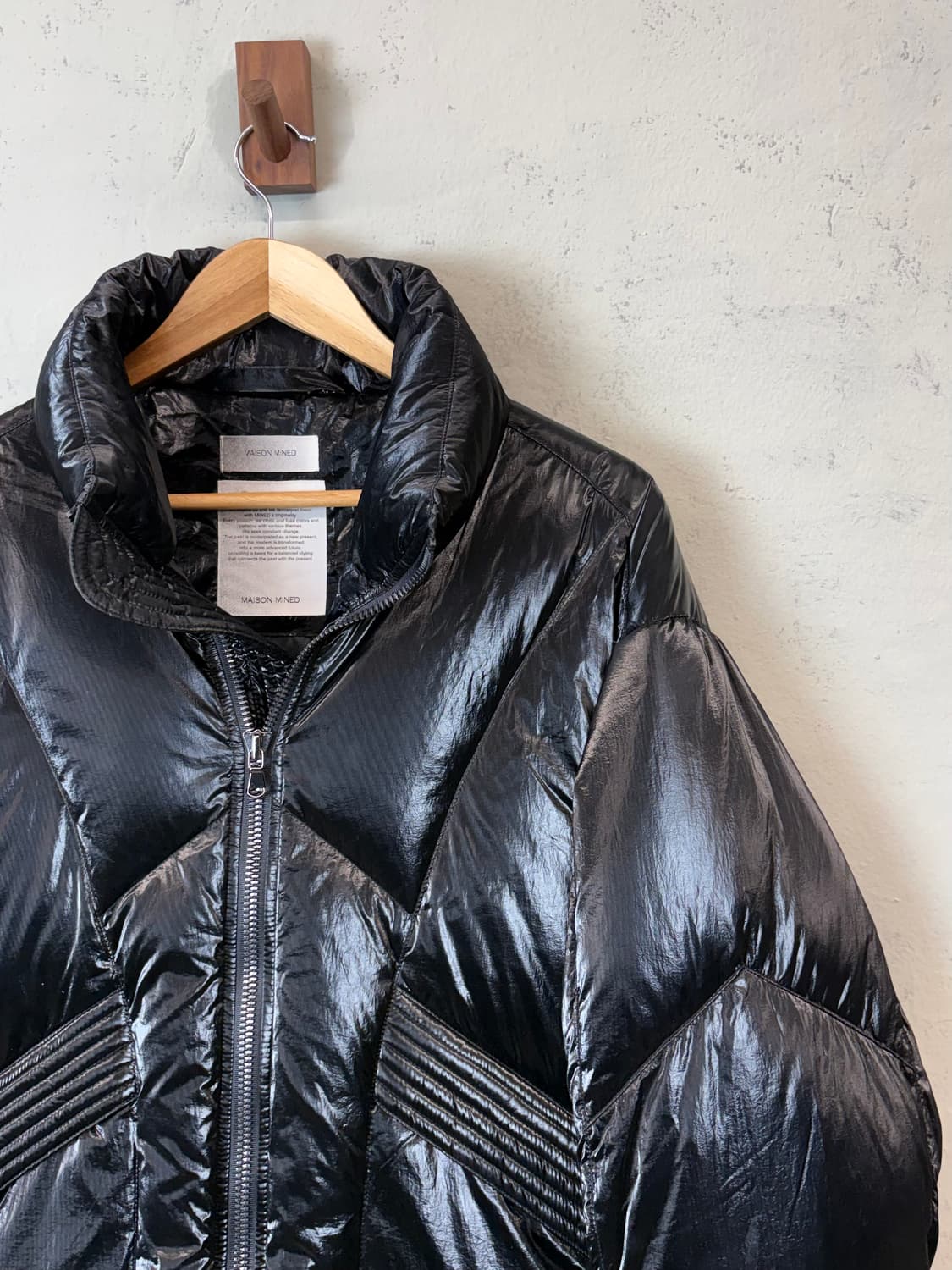 메종미네드 블랙 구스다운 숏 푸퍼 패딩 상품이미지3