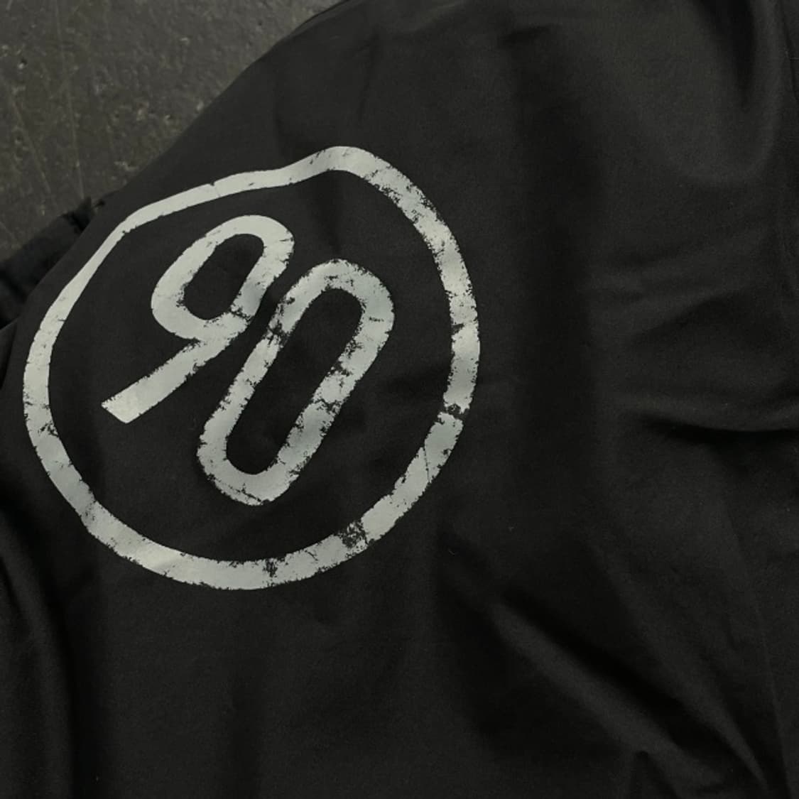 100 나이키 스우시 토탈90 바람막이 상품이미지7