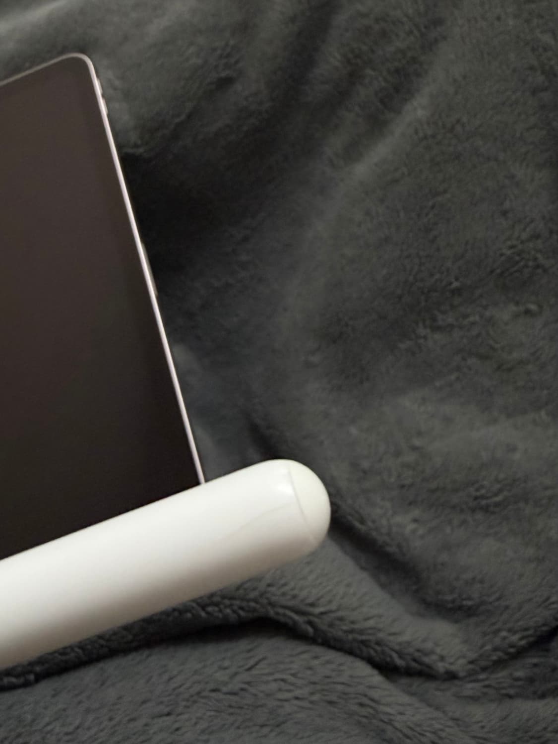 아이패드 에어 5세대 256 기가 + 애플 펜슬 2세대 상품이미지5