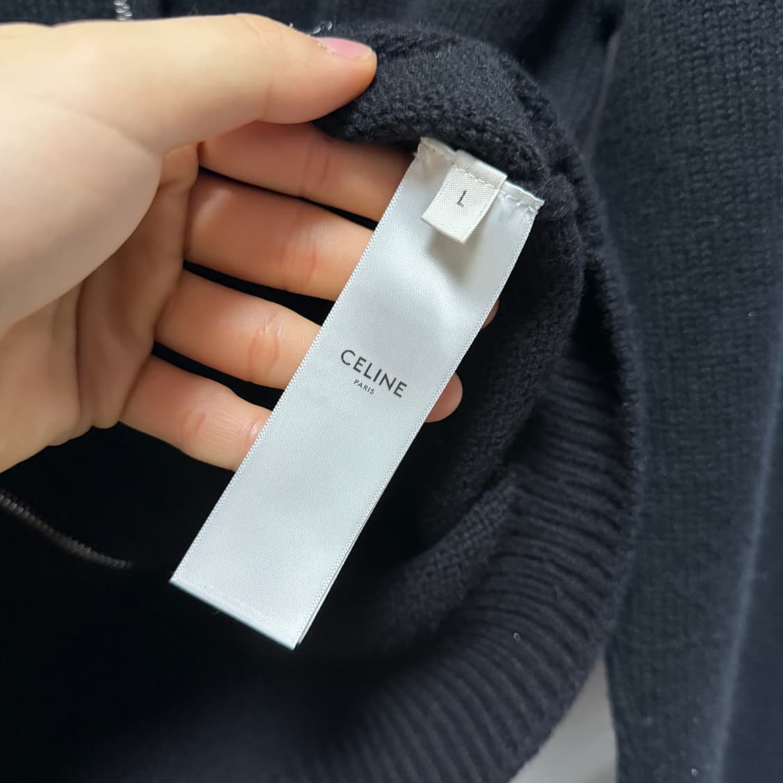 [S+급/L] 셀린느 트리옹프 울 캐시미어 후드집업 블랙 상품이미지6