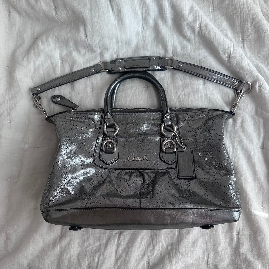 Coach 코치 빈티지 실버 건메탈 애슐리 레더 샤첼백 토트백 숄더백  상품이미지2