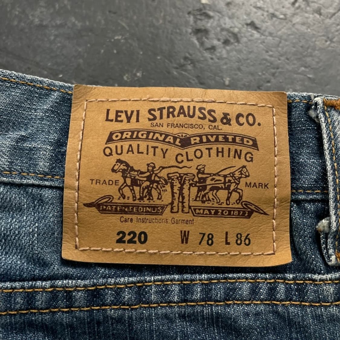 31 리바이스 220 청바지  상품이미지5