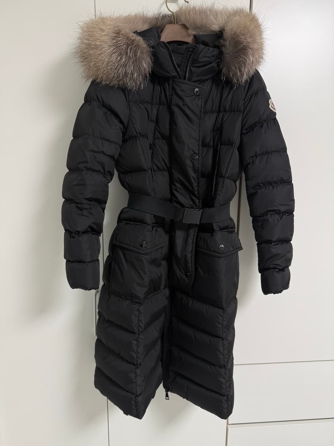 몽클레어 블랙 클로에 구스 롱 다운 자켓 상품이미지4