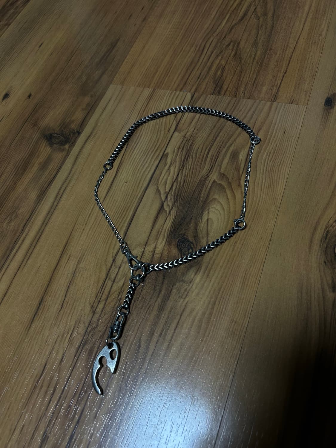 해칭룸 broken egg 목걸이 상품이미지2