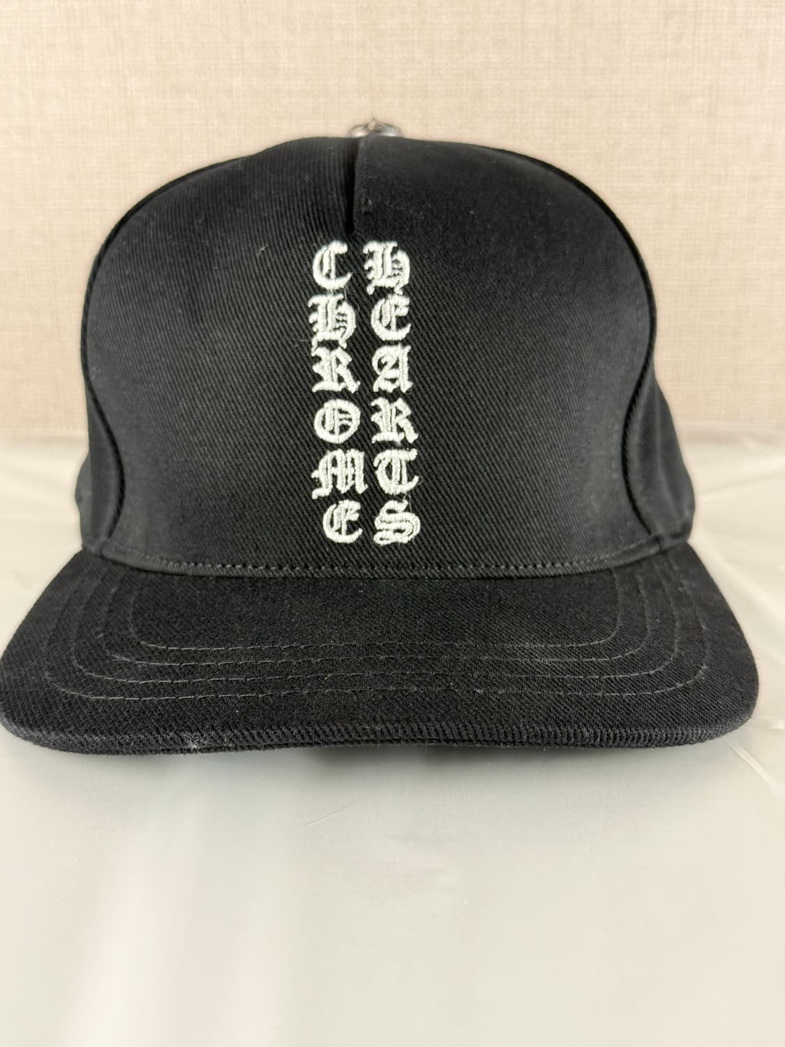 크롬하츠 버디컬 로고 볼캡 상품이미지1