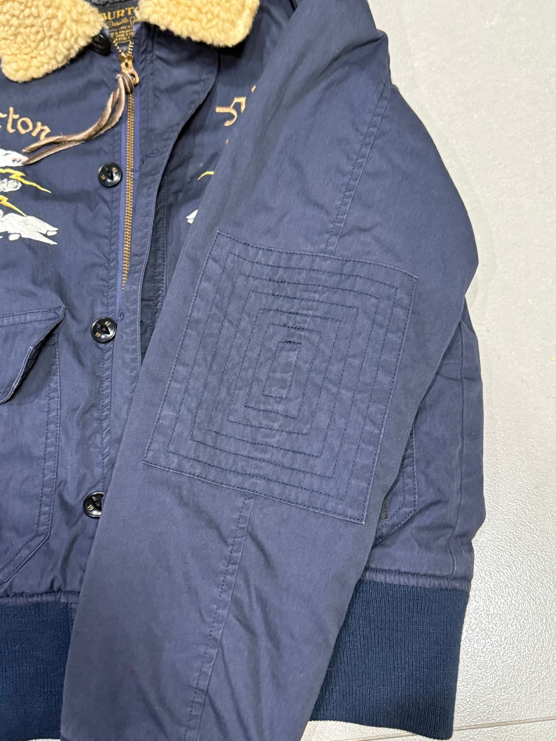 2015 네이버후드xburton b-10 봄버 자켓  상품이미지6