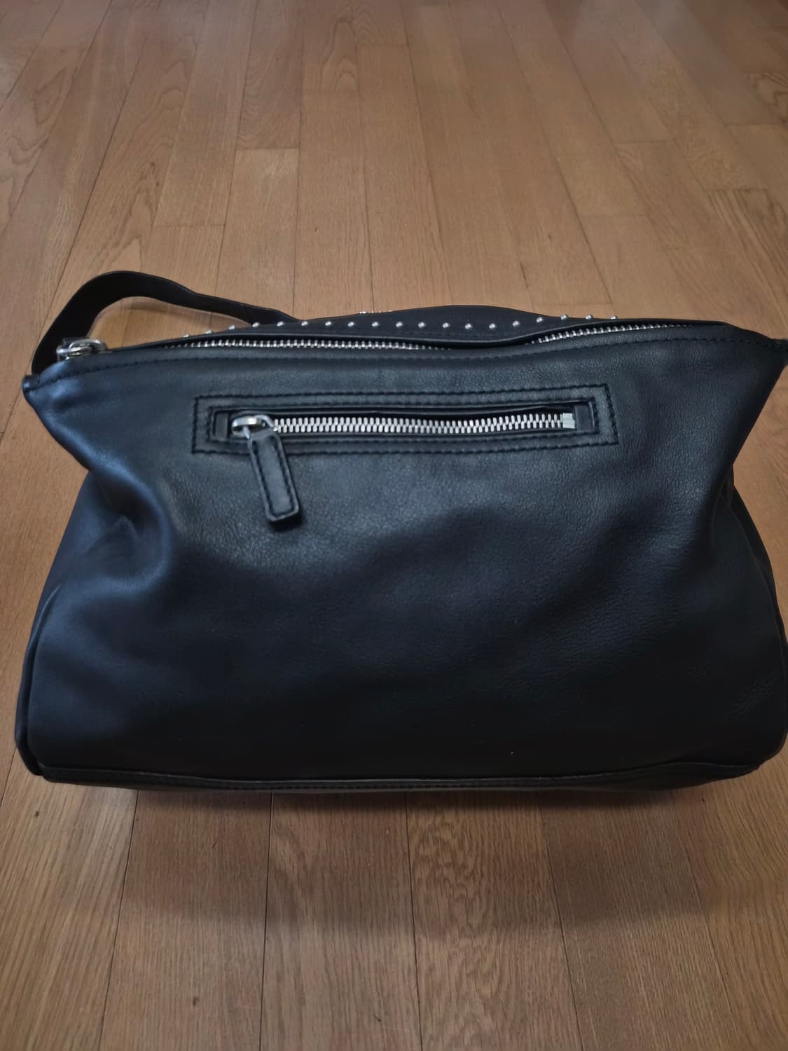 (정품) 지방시 판도라 스터드 크로스백 미듐 (명품 여자 가방 숄더백) 상품이미지3