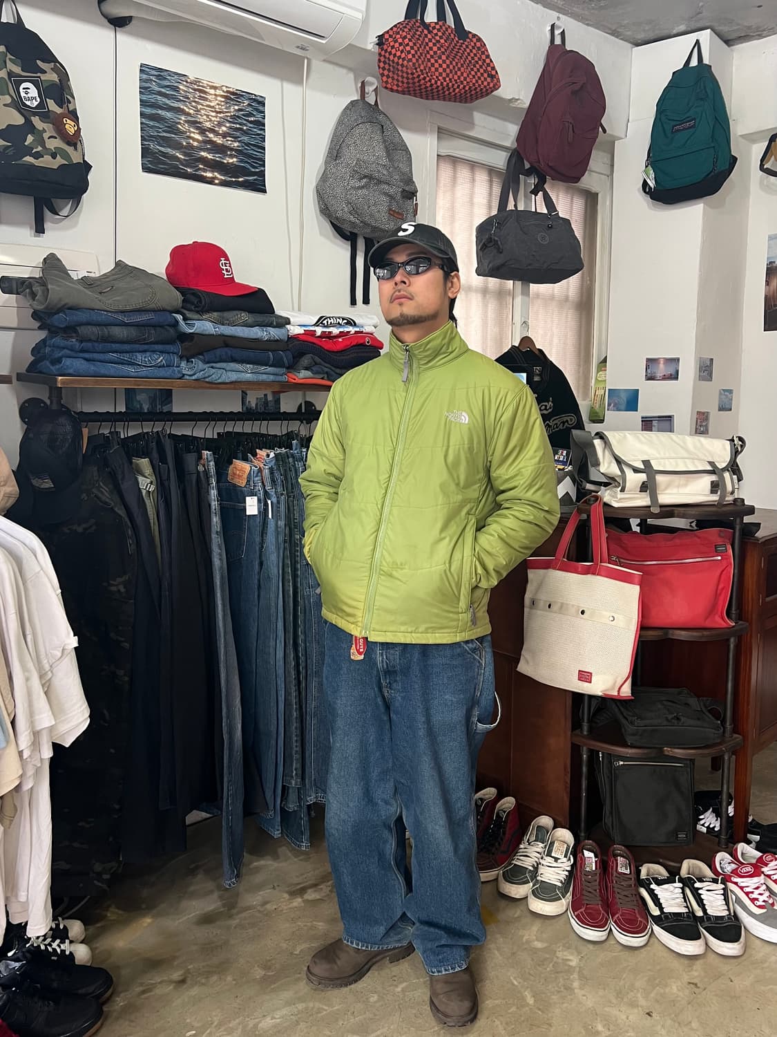 노스페이스 경량패딩 M 상품이미지1