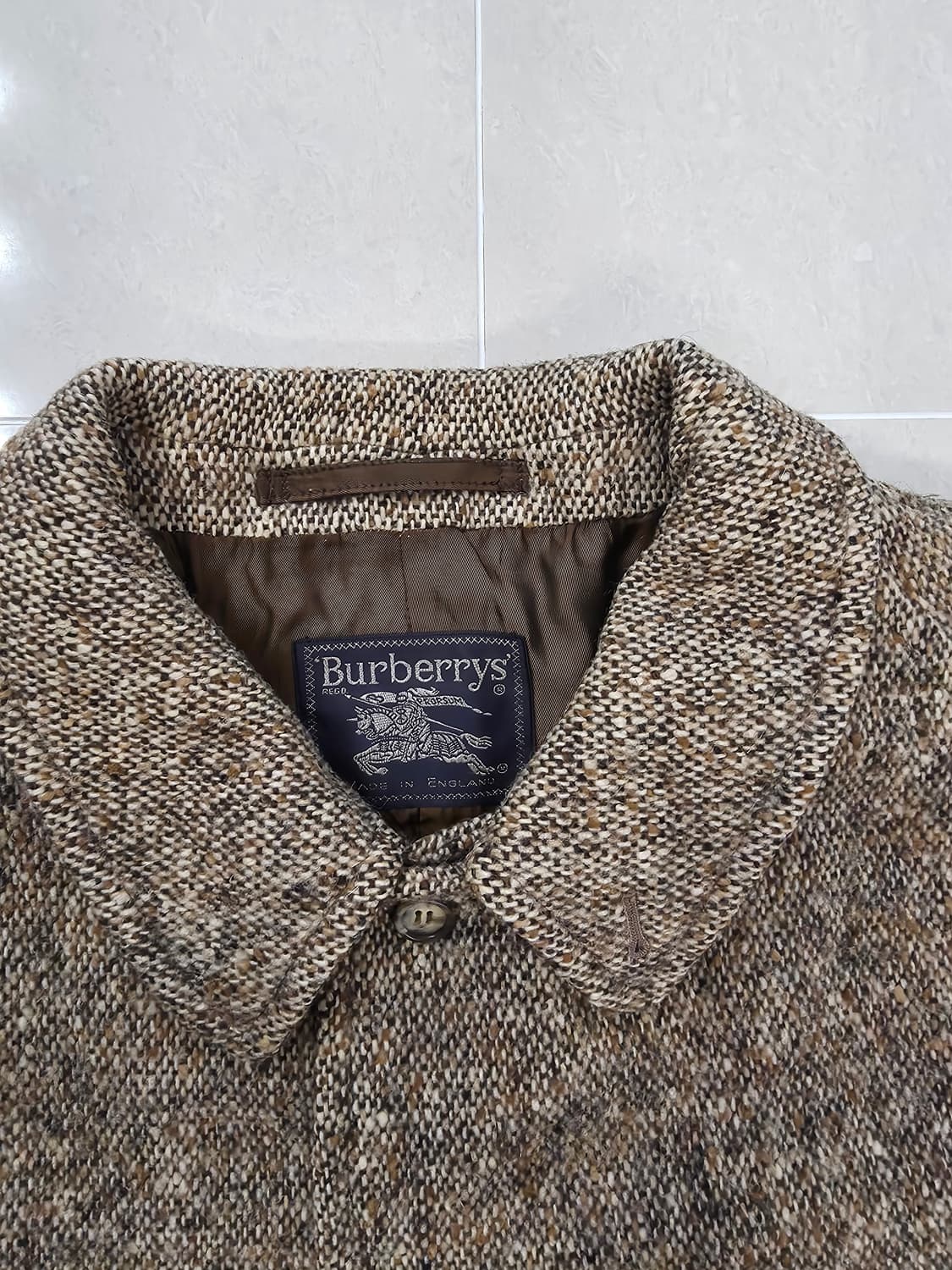 버버리 아이리쉬 트위드 코트 상품이미지3