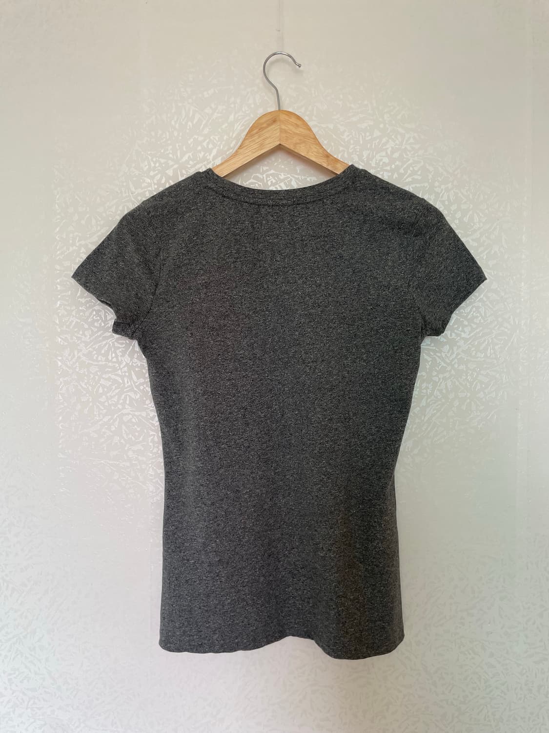 Calvin klein grey baby tee 상품이미지3