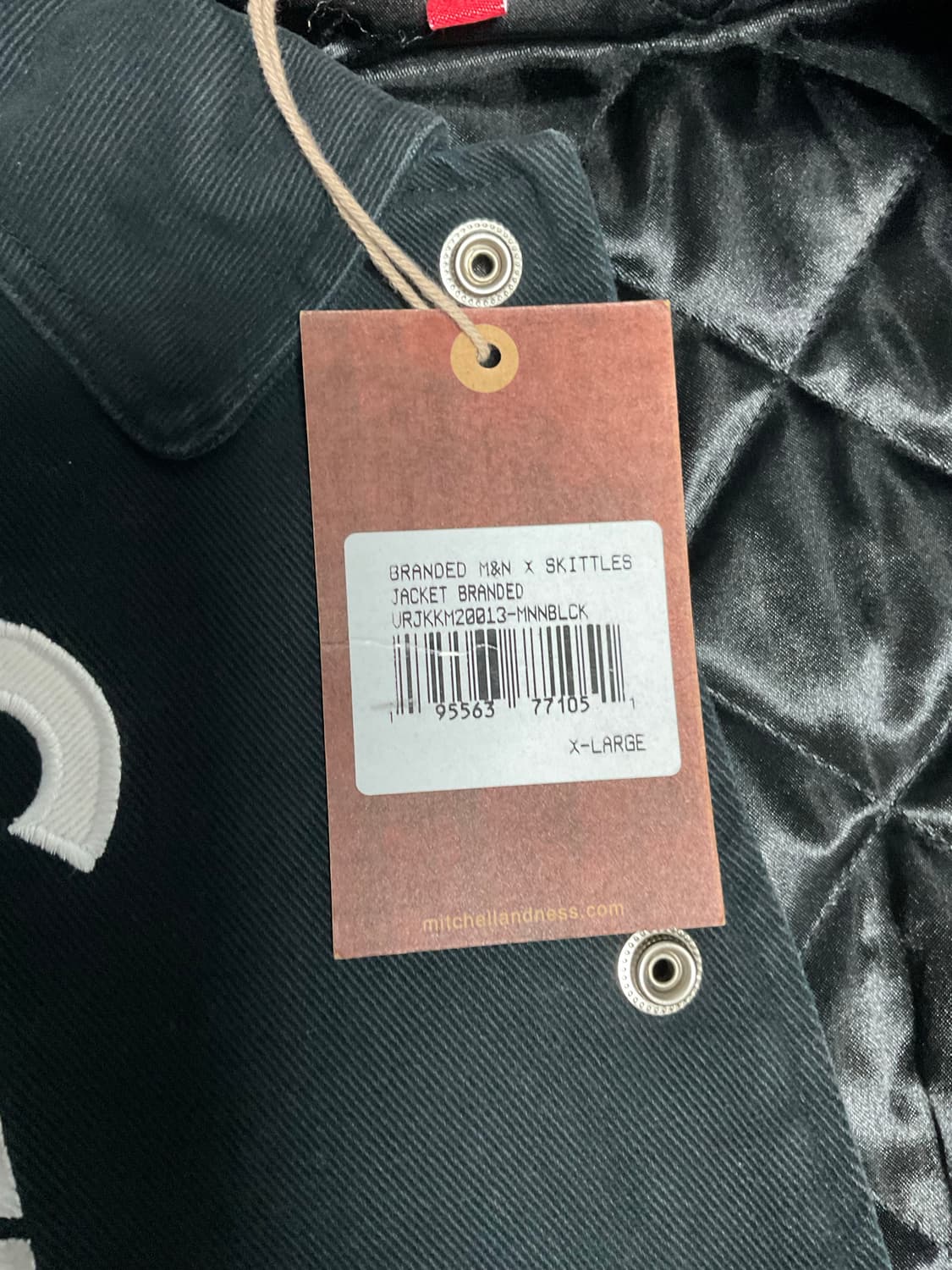 슈프림 x 스키틀즈 x 미첼 앤 네스 바시티 자켓 블랙 xl 상품이미지6