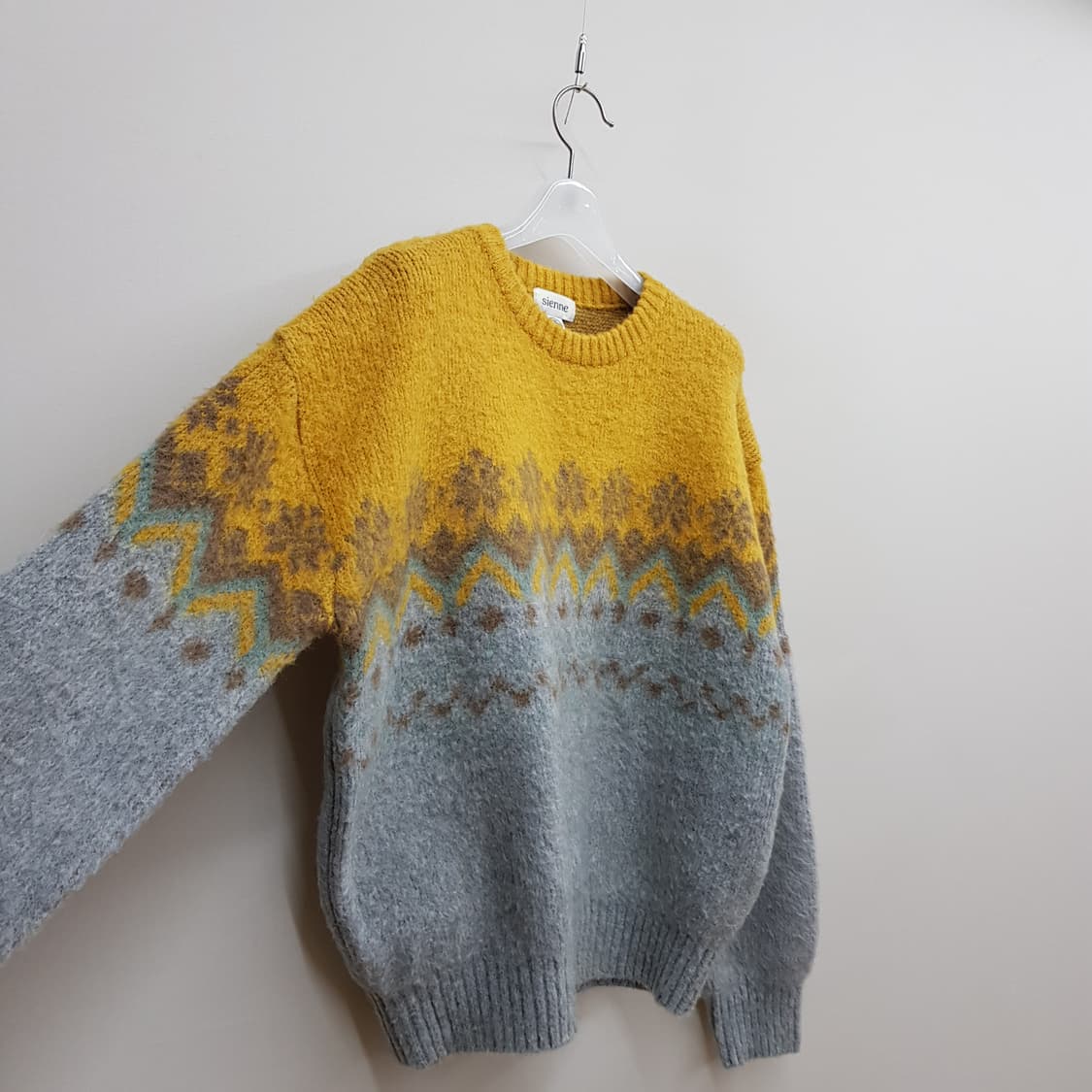 시엔느 Sienne 2024 노르딕 패턴 울 니트 스웨터 F사이즈 상품이미지5