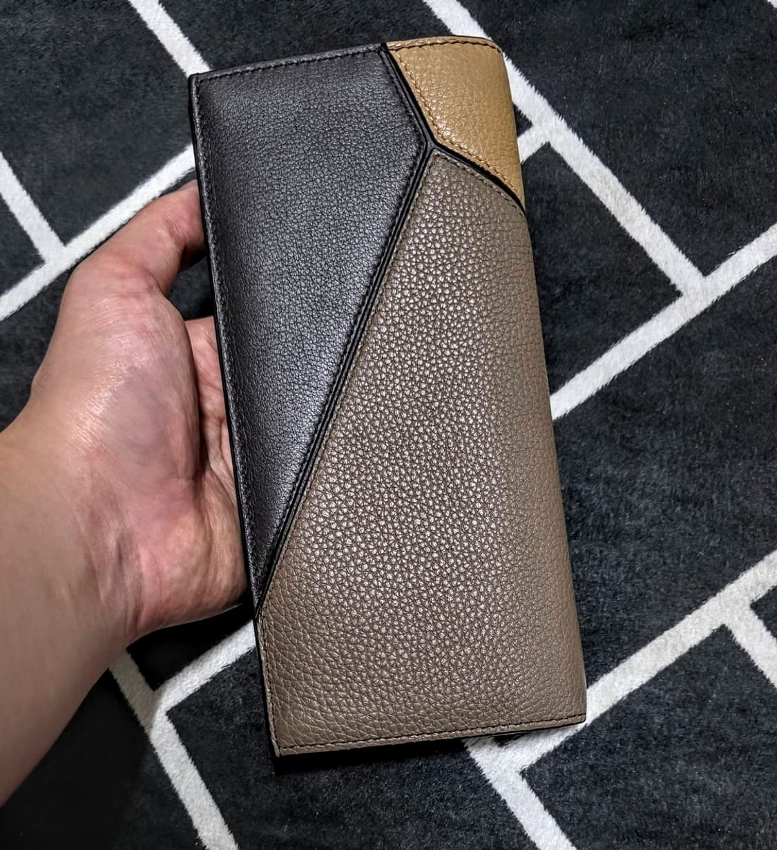 로에베 퍼즐 호라이즌탈 장지갑 상품이미지2