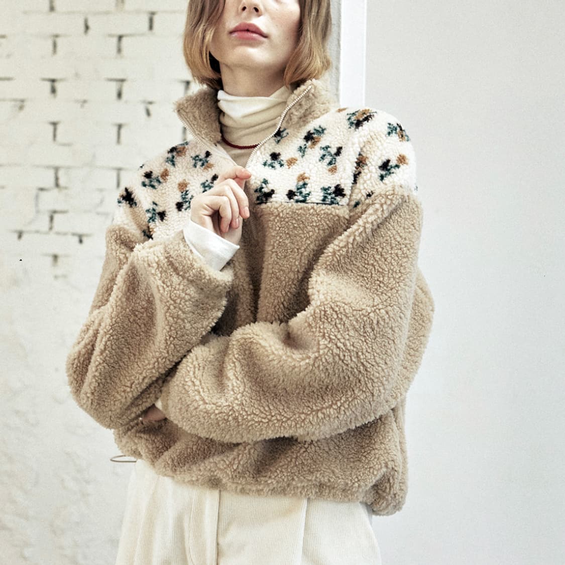 엽페(YUPPE) 플라워 플리스 반집업티 프리사이즈 새상품 상품이미지2