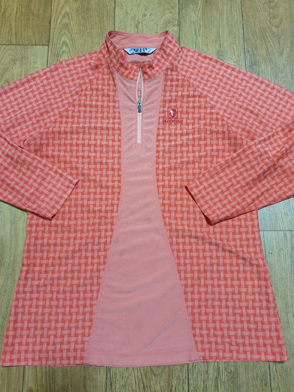 1131 블랙야크 아웃도어 반집업 100 사이즈입니다 상품이미지2