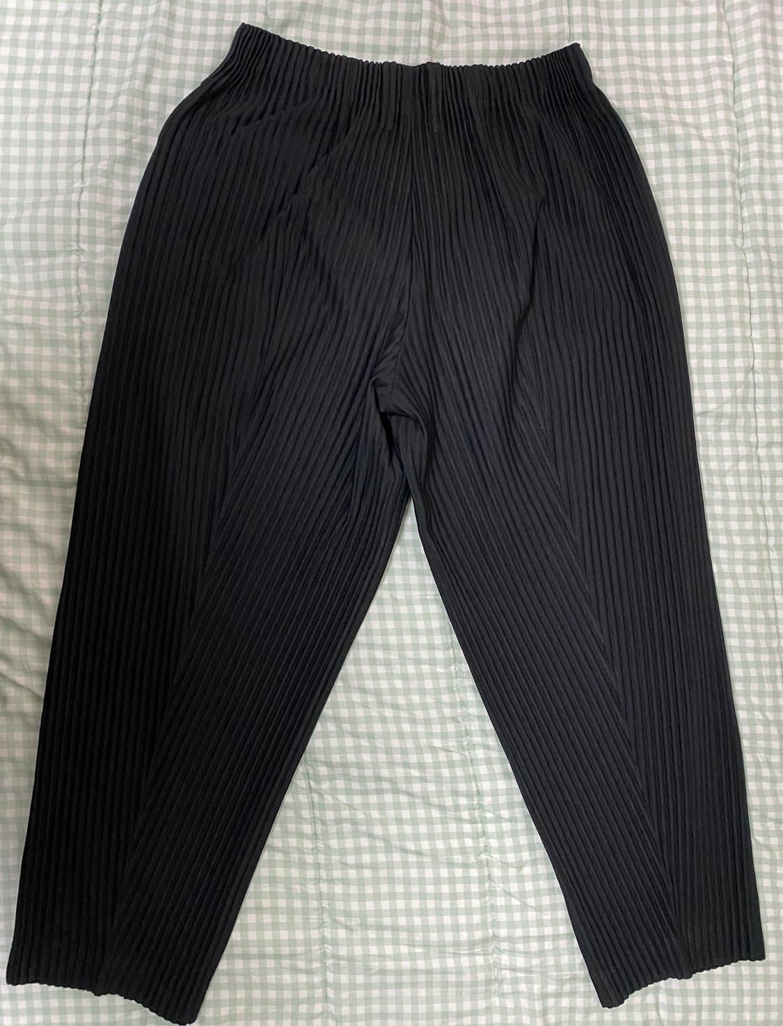 옴므플리세 밑단 절개 바지 상품이미지2