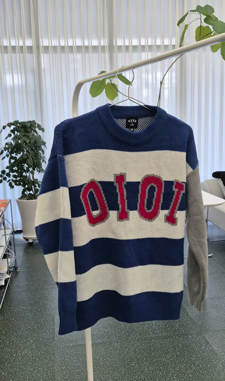 oioi 오아이오아이 스트라이프 니트 상품이미지2