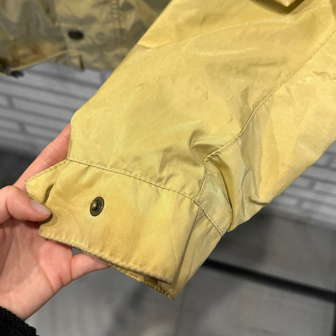 벨스타프 모터사이클 필드 자켓 앞면 로고4포켓 벨티드 디테일 노랑 상품이미지7