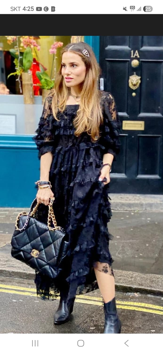 샤넬 19백 맥시사이즈 상품이미지9