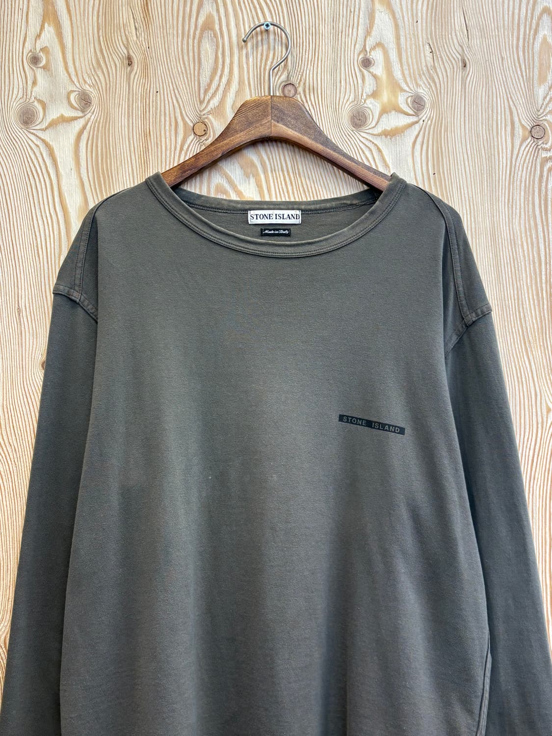 스톤아일랜드 롱슬리브 상품이미지2