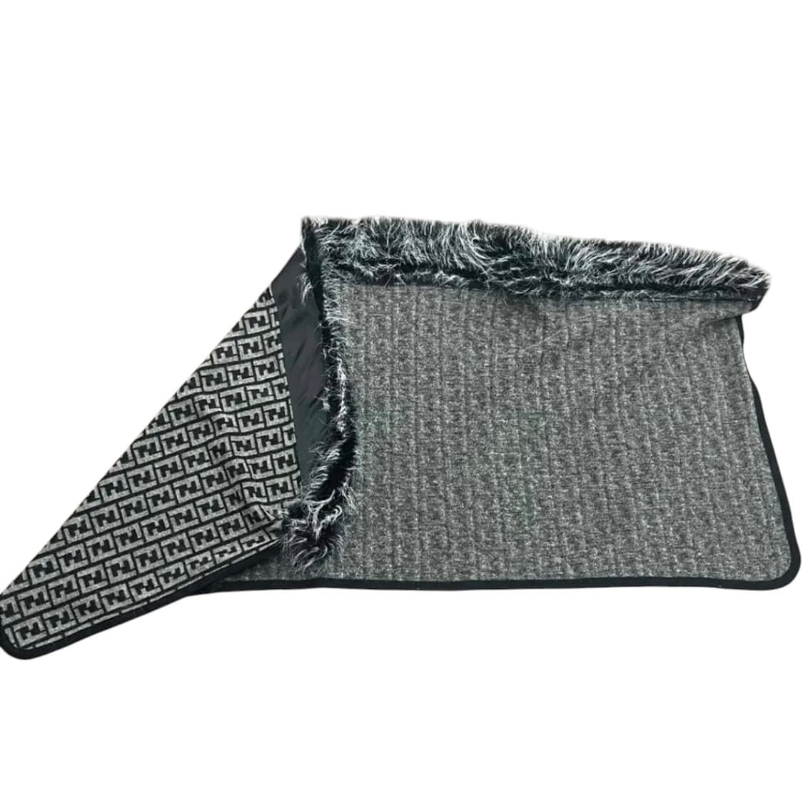 펜디 주카 패턴 퍼 케이프 상품이미지3