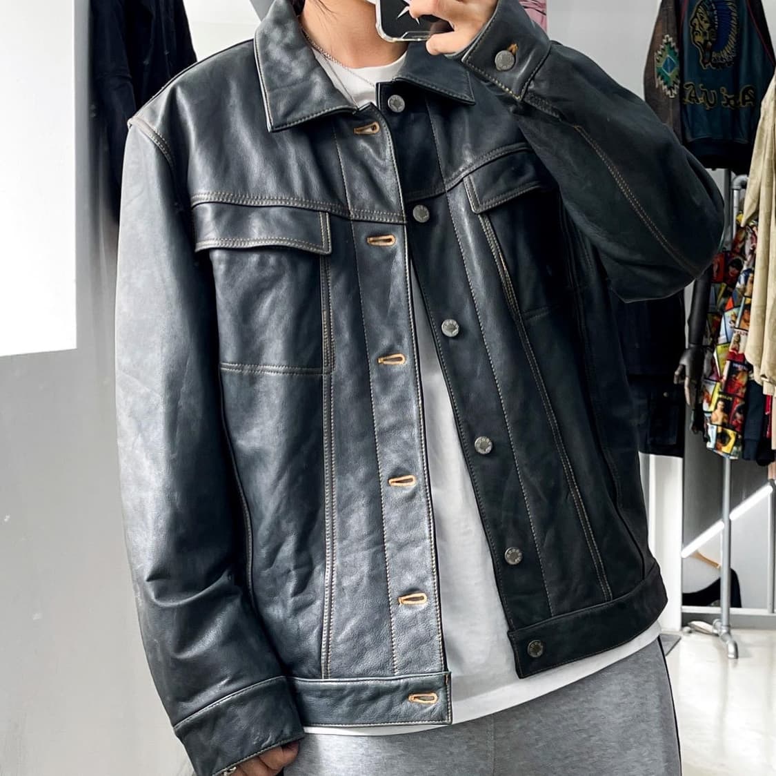비리두에 이태리 카우 스킨 트러커 레더 자켓 상품이미지2