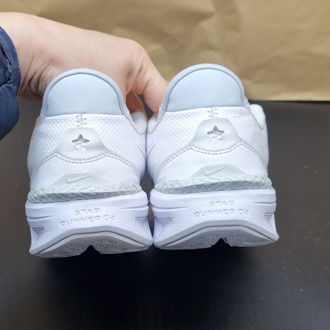 나이키 스타러너4 여성운동화230  상품이미지4