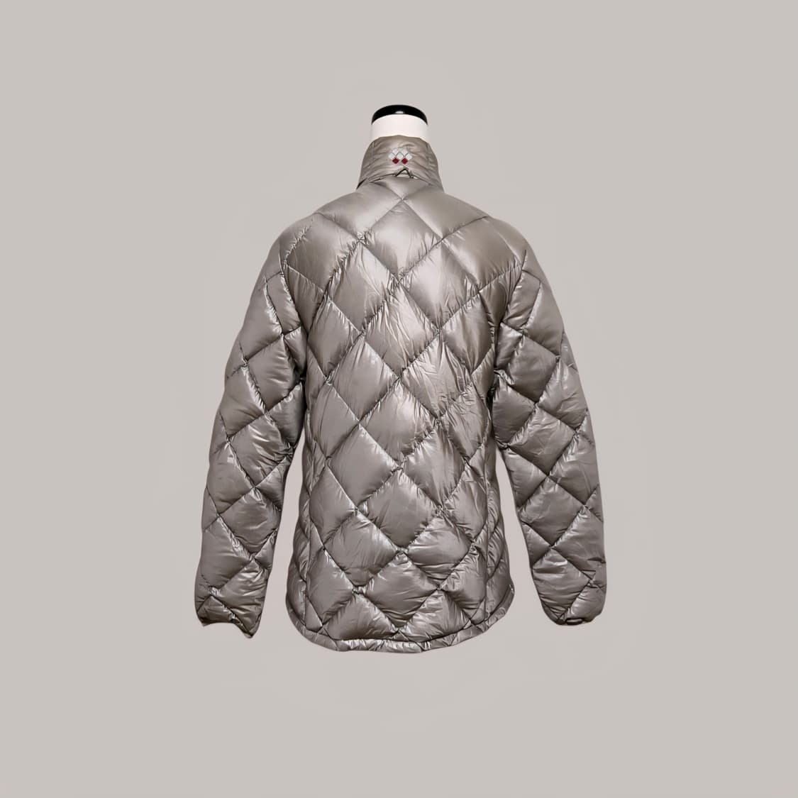 몽벨 800 필파워 구스다운 패딩 점퍼 상품이미지2