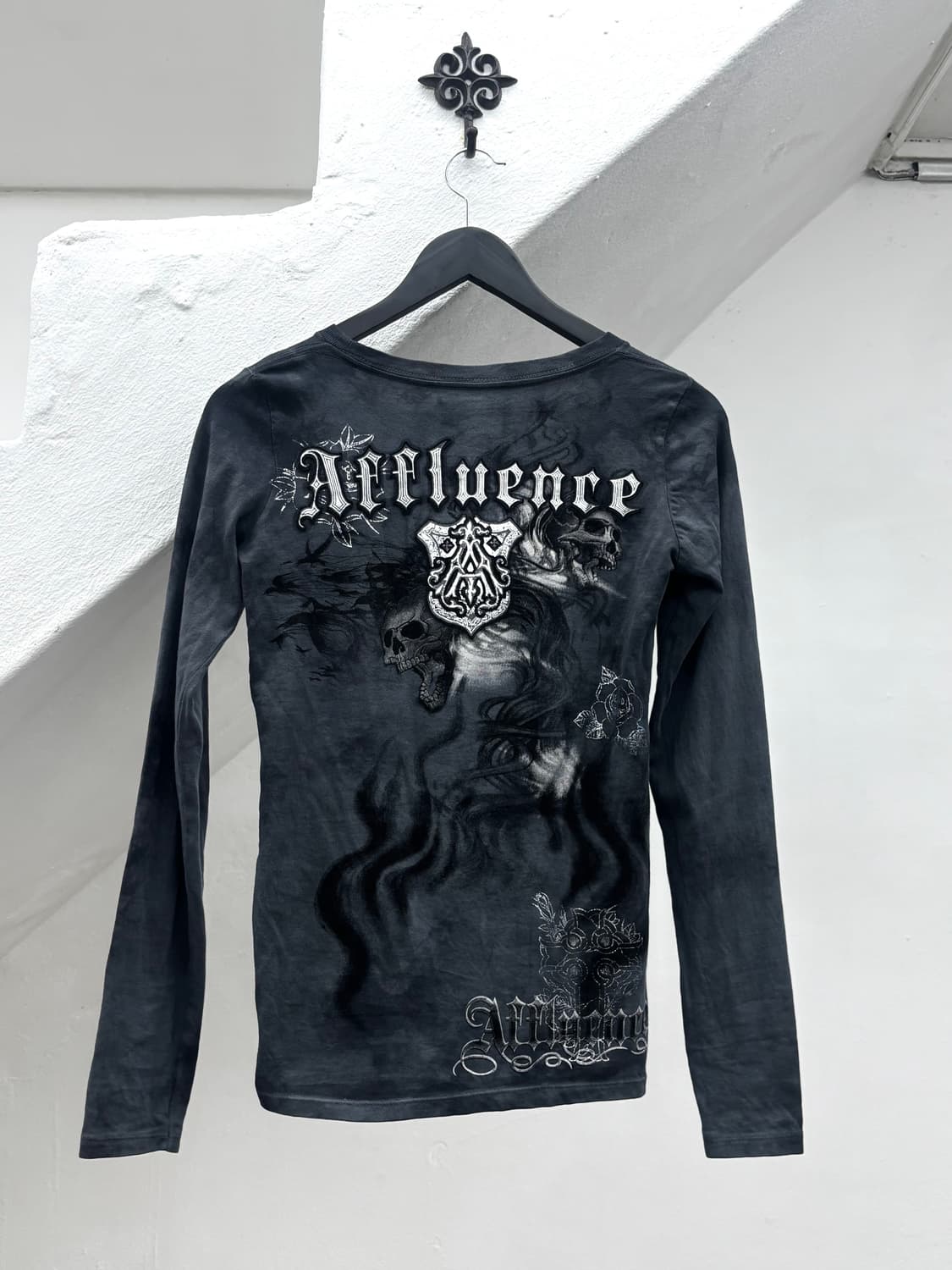 Affluence gothic print slim fit long sle 상품이미지6