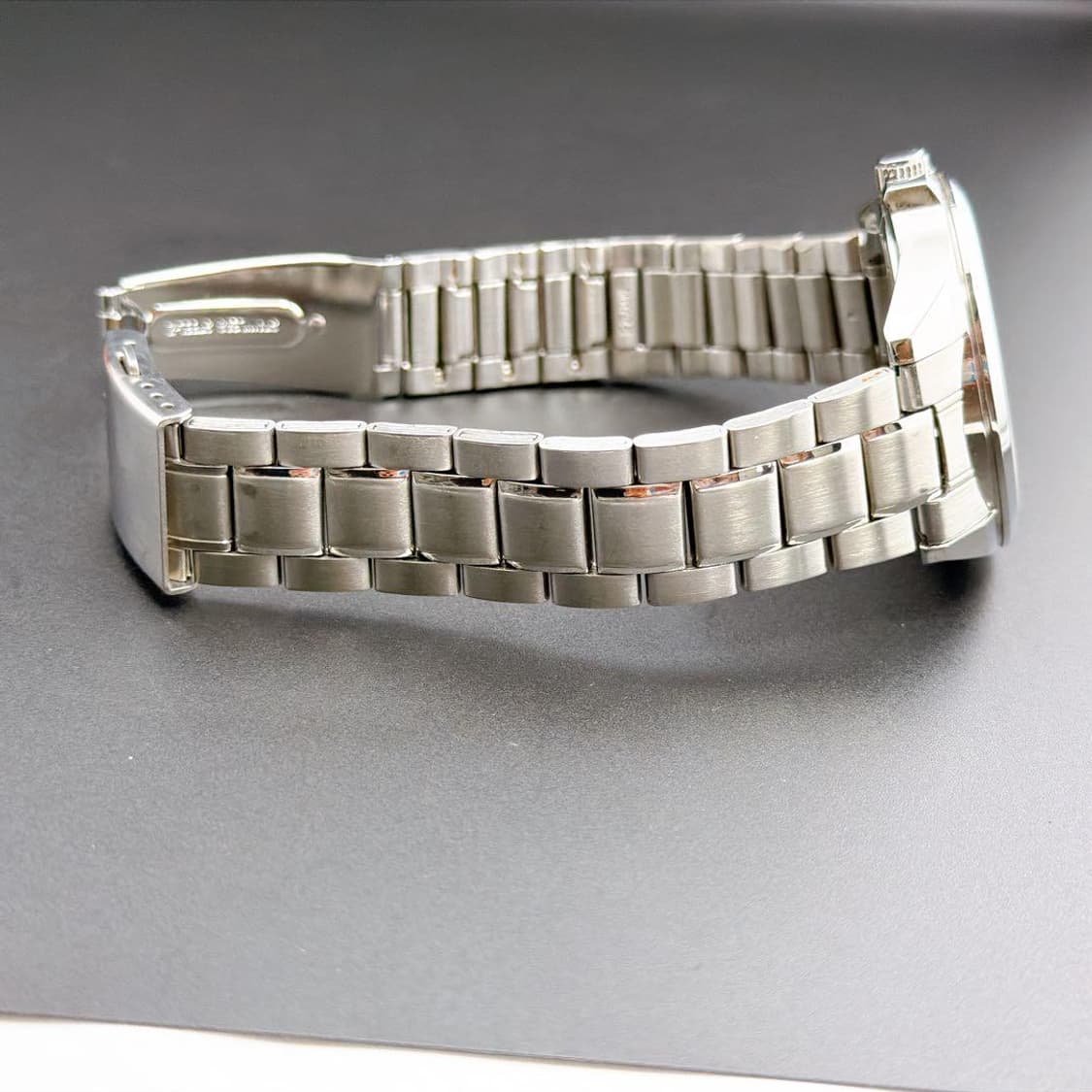 세이코 네오 클래식 블랙 다이얼 남성 메탈 시계 상품이미지7