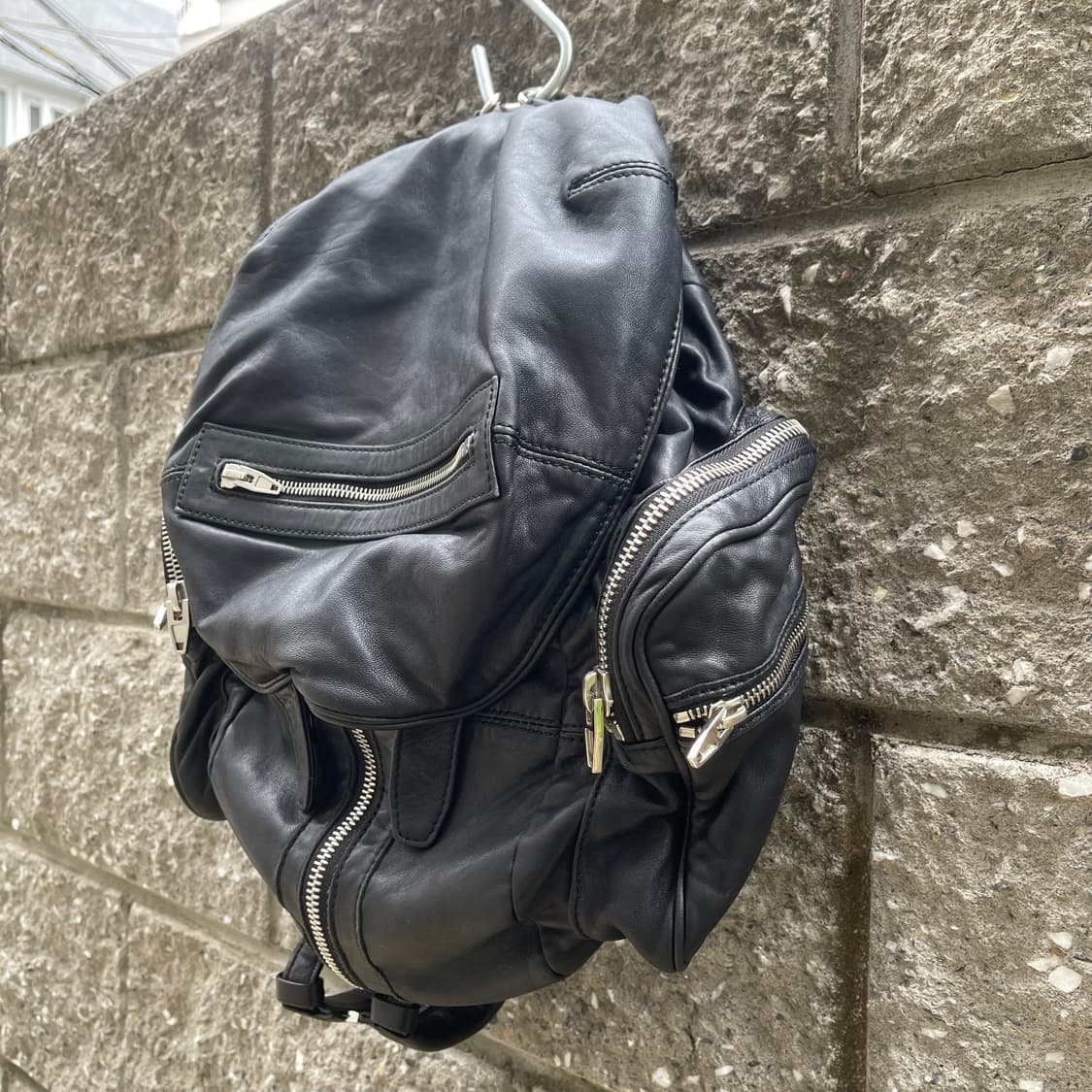 [OS] Alexander Wang 빅 블랙 레더 백팩 상품이미지3