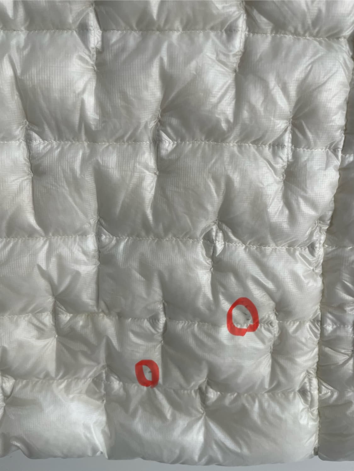 몽벨 Mont-bell 1000필파워 여성 구스다운 패딩 L (100) 상품이미지7