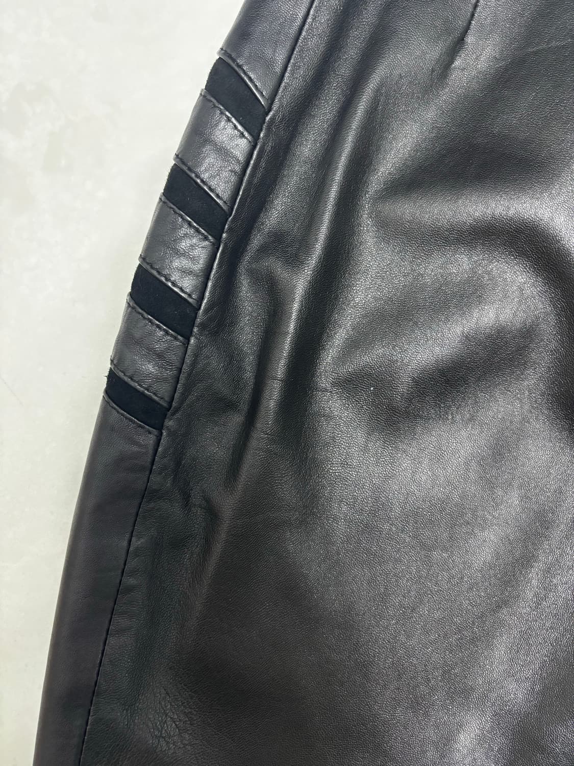 SEAM LEATHER MIDI SKIRT 상품이미지8