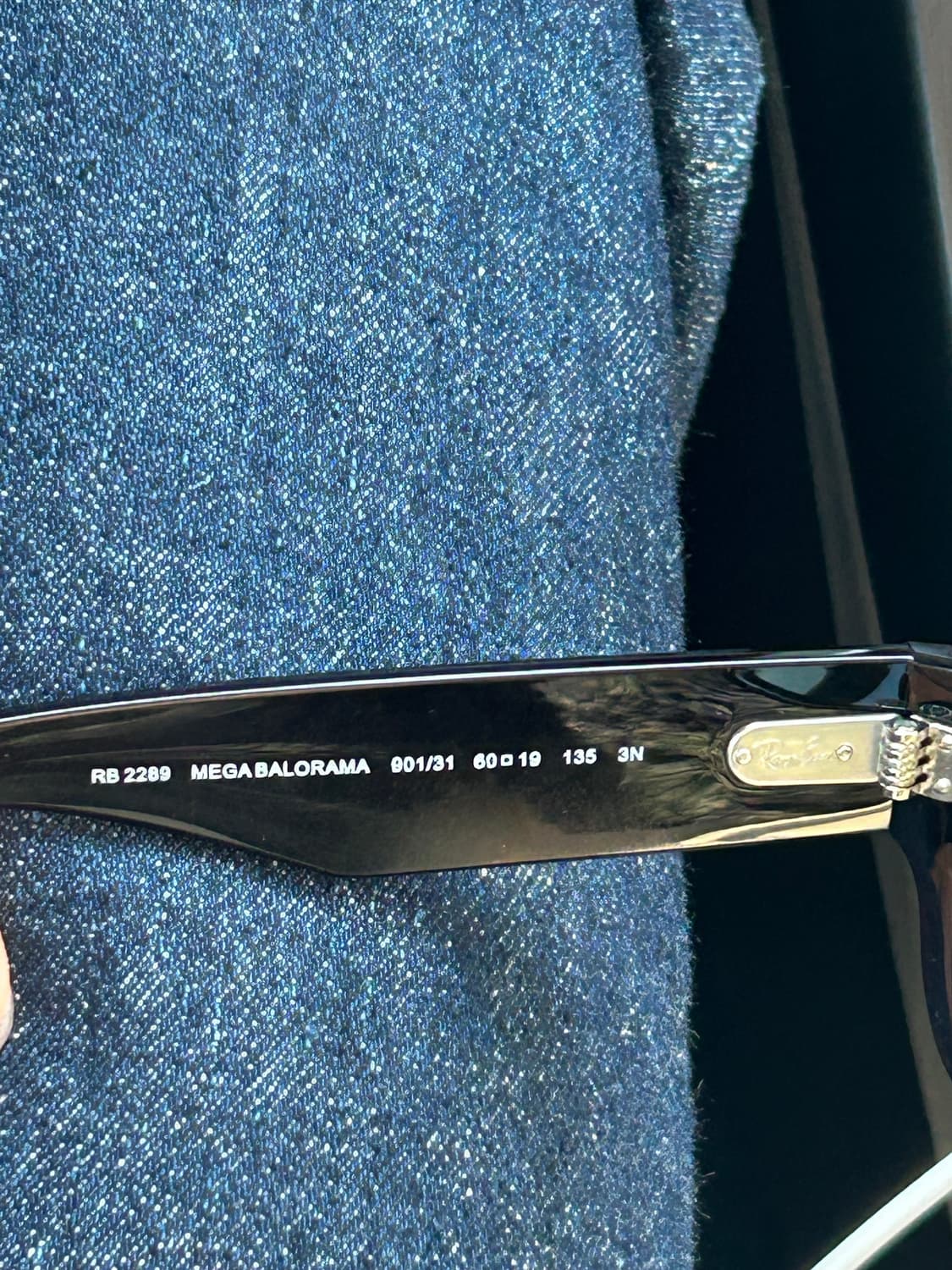 레이벤 메가발로라마 상품이미지4